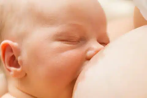 Nas conversas com as gestantes, é recomendável orientar sobre a prevenção de situações de dificuldade somente se esses assuntos forem citados por elas.