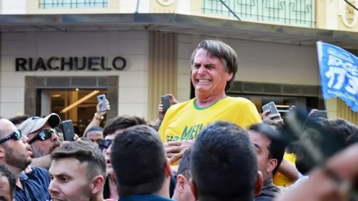Bolsonaro sofreu realmente um atentado a faca ou foi forjado?