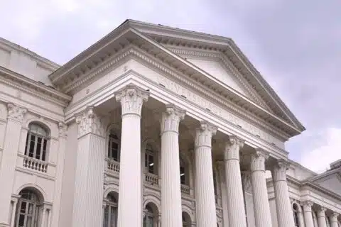 Conselho Universitário da UFPR delibera sobre passaporte vacinal no dia 12