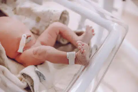 recém-nascido com necessidade de ventilação após o parto