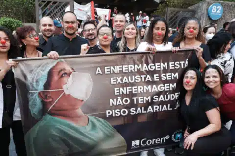 Demora em emitir MP do Piso da Enfermagem provoca Greve Geral dos Profissionais