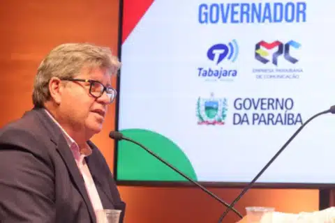 Governo da Paraíba engana enfermagem com falso pagamento de Piso