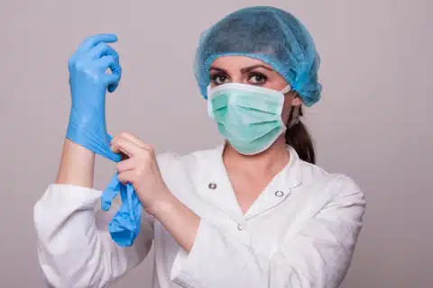 Fórum da Enfermagem orienta profissionais a doarem sangue no dia de Greve Geral e recebe críticas
