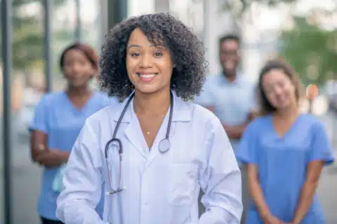 A Empatia na Enfermagem: Por que a Compreensão Emocional é Crucial para o Atendimento ao Paciente