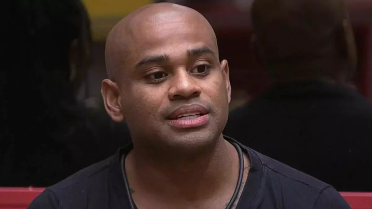 Enfermeiro Cezar Black é eliminado do BBB 23