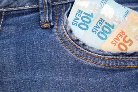 Estado do Ceará e municípios recebem R$ 374 milhões para pagamento do piso da enfermagem