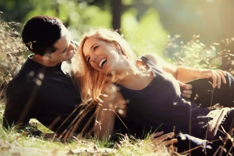 Vítimas do Amor: Quando a busca por romance na internet se torna um pesadelo