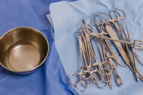 Armazenamento e distribuição de materiais esterilizados na CME