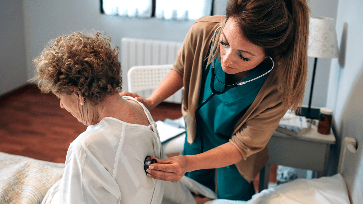 Como realizar a ausculta pulmonar e identificar sons anormais