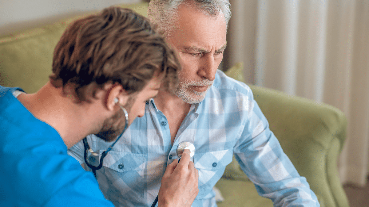 Inspeção torácica: simetria, expansibilidade e sinais de esforço respiratório