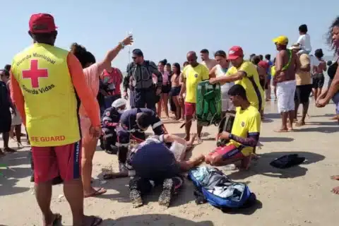 Adolescente é salva do mar por atleta Olímpico durante Treino em São Luís