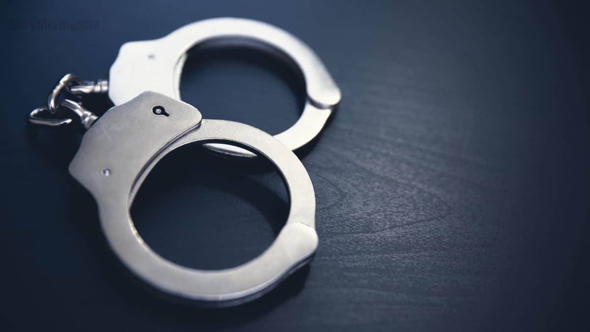 Delegado atira na esposa e empregada em caso chocante de feminicídio