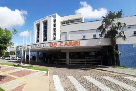 Impostor-aplica-golpes-em-familiares-de-pacientes-de-hospital-público-no-Ceará