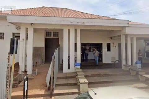 Mãe retira criança com lesão grave de hospital sem liberação médica