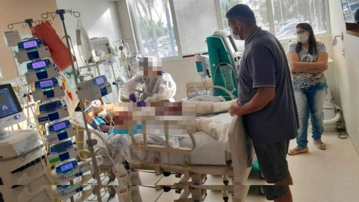 Menino de 13 anos morre após contrair bactéria multirresistente e família acusa hospital