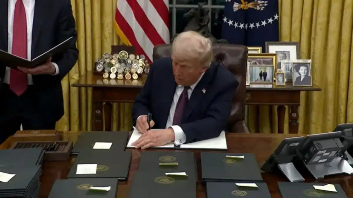 O decreto de Trump e a polêmica em torno da cidadania por nascimento