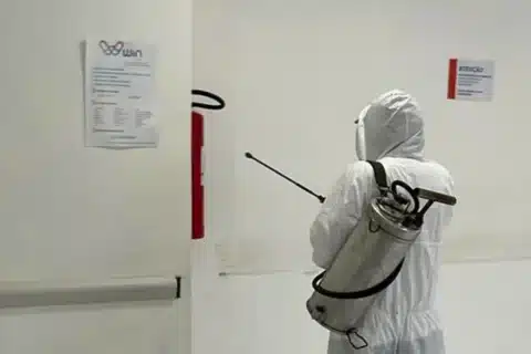 Paranaguá intensifica ações contra o Aedes aegypti com borrifação residual intradomiciliar