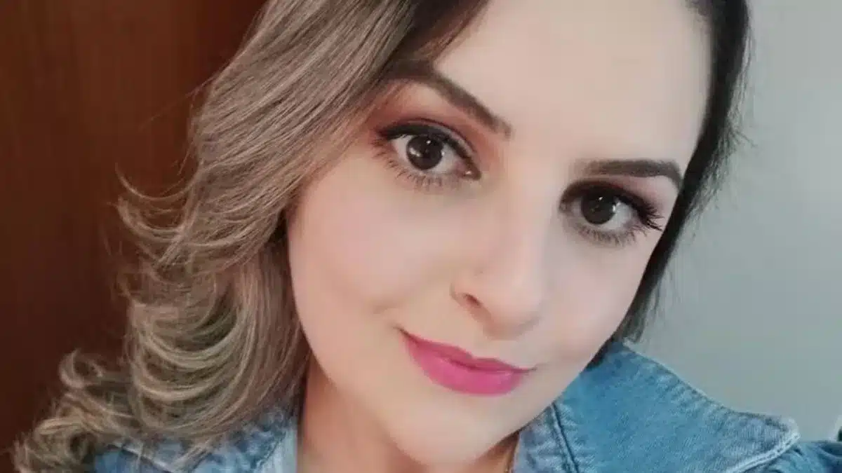 Técnica-de-enfermagem-morre-em-grave-acidente-no-Paraná