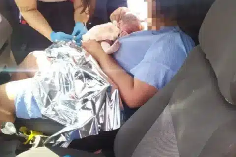 Bebê-nasce-dentro-do-carro-a-caminho-do-Hospital-em-Joaçaba