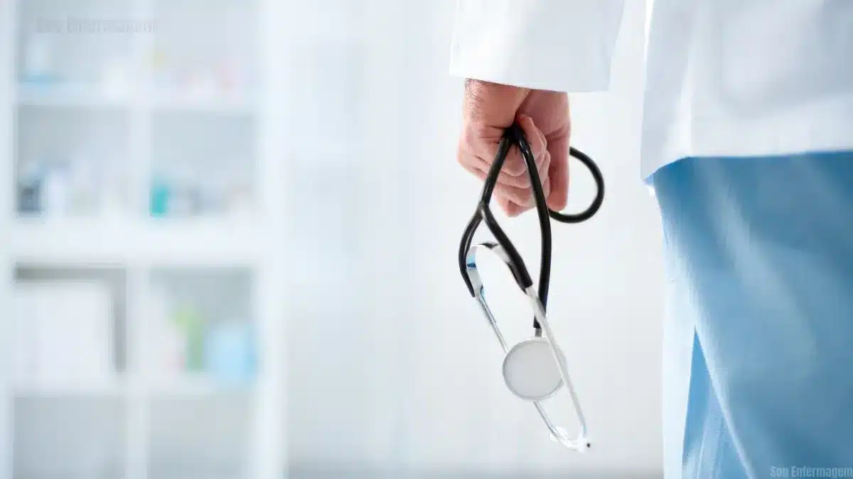 Crise-na-Saúde-40_-dos-médicos-sofrem-com-problemas-mentais-no-Brasil