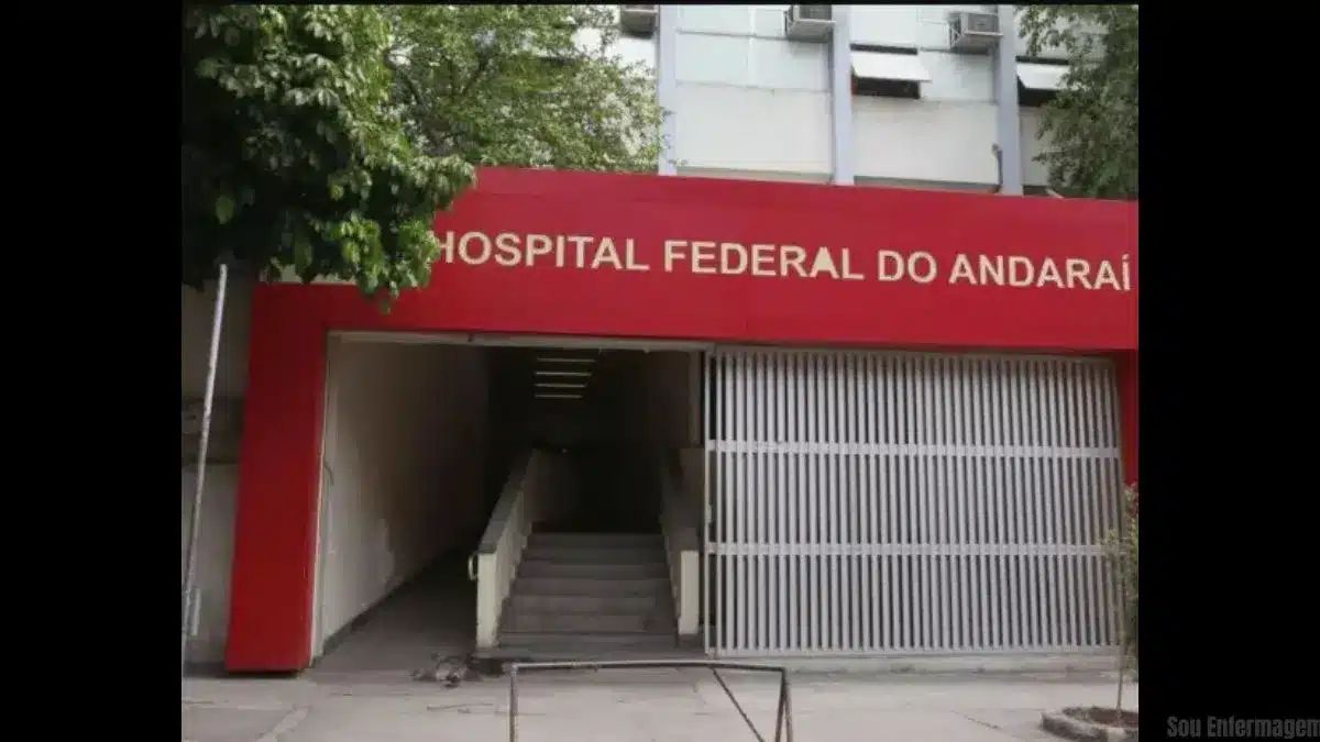 Greve-de-terceirizados-no-Hospital-do-Andaraí-expõe-crise-na-saúde-pública-do-Rio-de-Janeiro