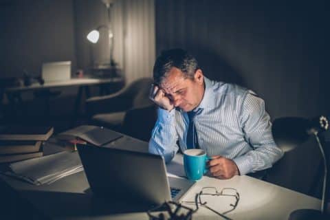 Crise silenciosa como o trabalho moderno está afetando a saúde mental e física da população