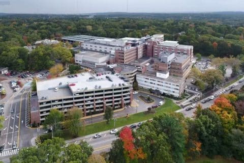 Mistério médico em hospital americano seis funcionários de mesmo andar desenvolvem tumores cerebrais