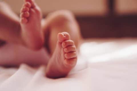 Tragédia em Araraquara bebê de 5 meses chega sem vida em UPA e caso levanta suspeitas