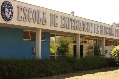 Fundação da Escola de Enfermagem de Ribeirão Preto – 2 de agosto de 1953