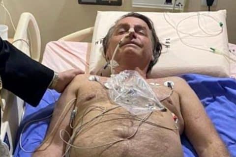 Bolsonaro é levado ao hospital visivelmente abatido: o que se sabe