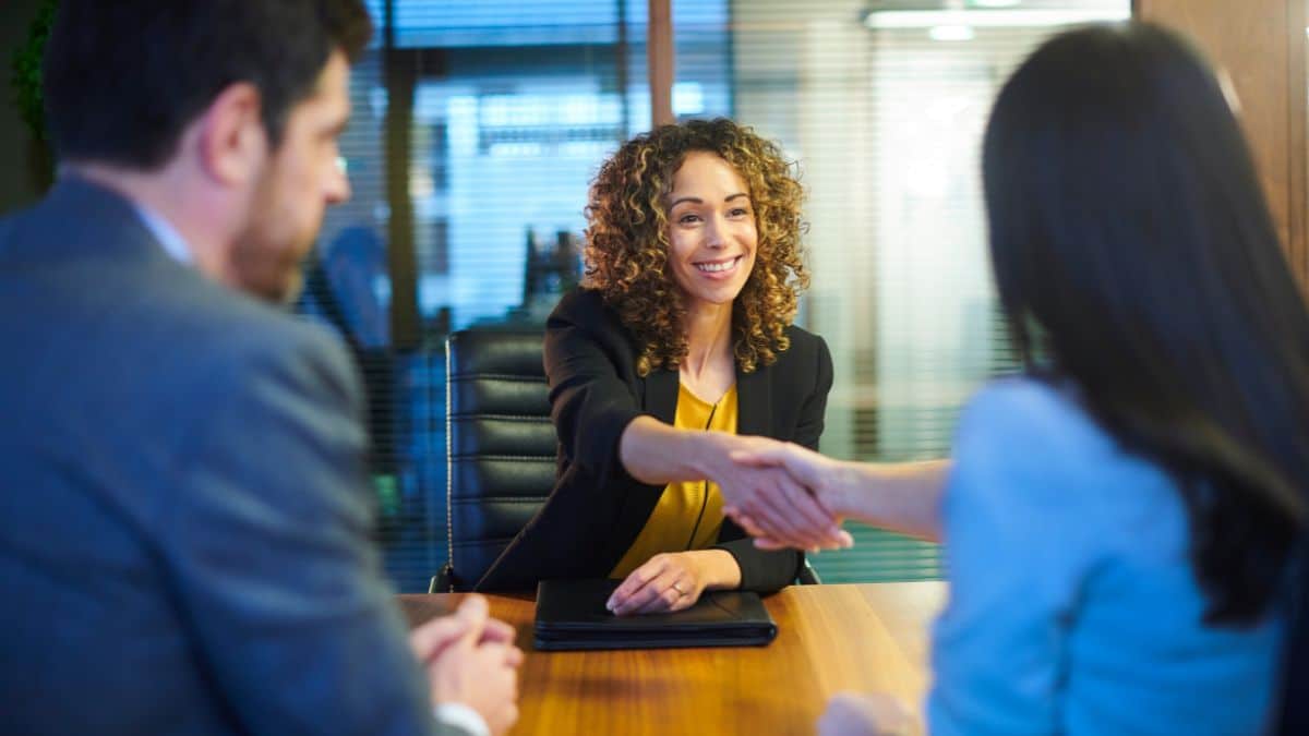 Chapecó abre mais de 1,4 mil vagas de emprego em diversas áreas nesta semana