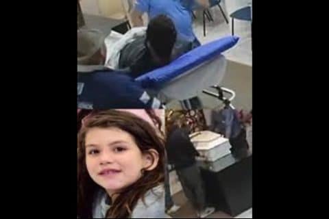 pais de menina vítima de acidente vão a velório de maca em Chapecó