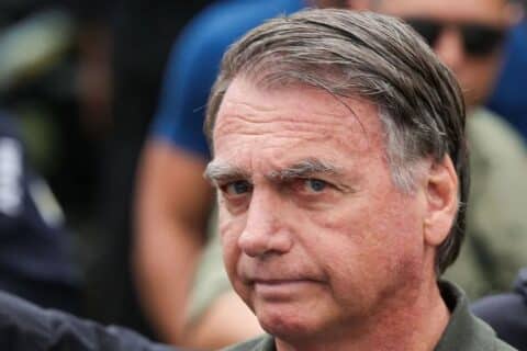 Atualização sobre o estado de saúde de Bolsonaro após nova intervenção médica