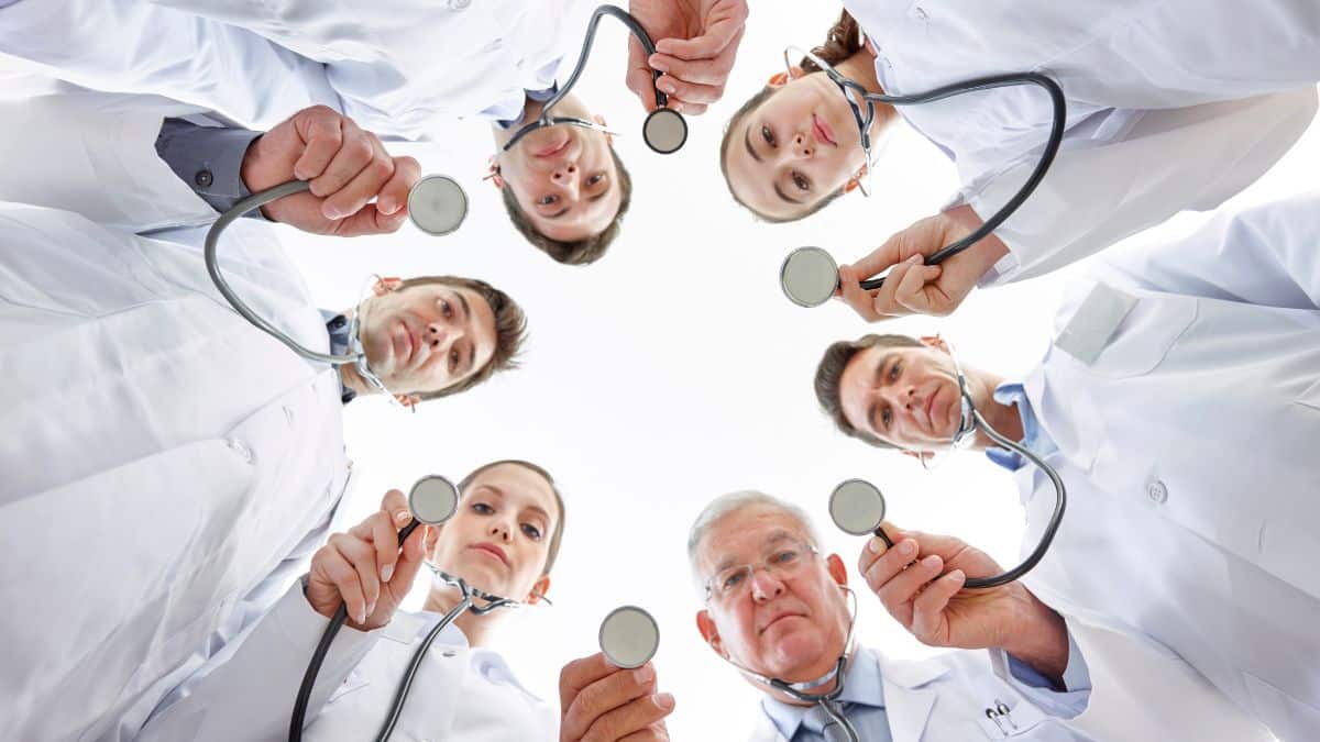 Programa Mais Médicos fortalece SUS em milhares de municípios