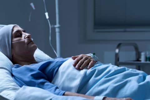 Neurologista explica o que é o coma e por que ele acontece
