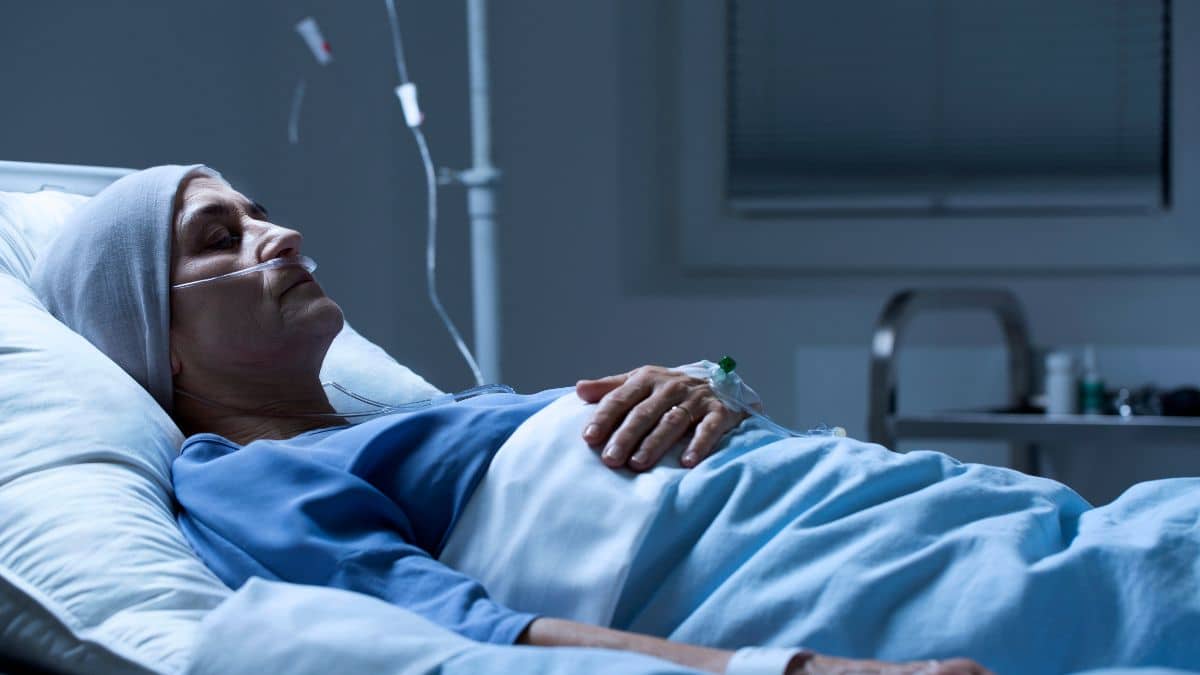 Neurologista explica o que é o coma e por que ele acontece