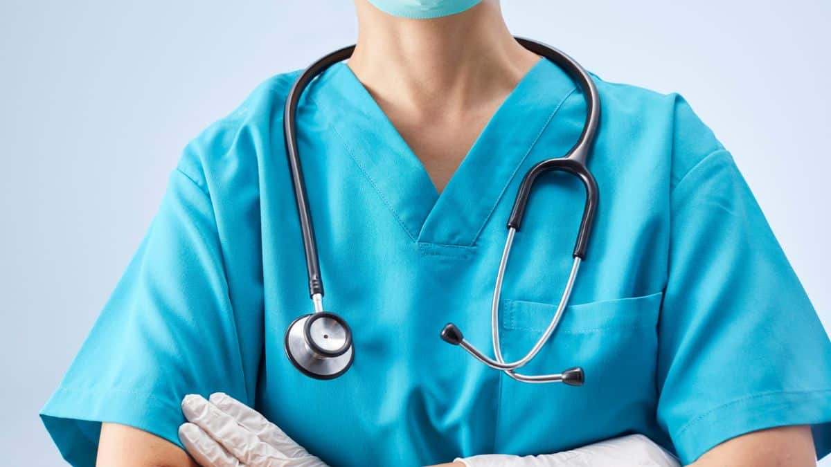 O que a lei diz sobre lucro de hospitais na venda de medicamentos