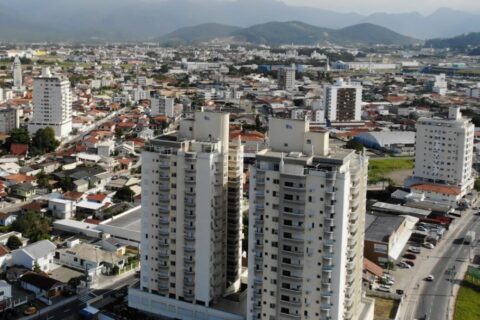 Palhoça emite alerta contra falsos agentes da saúde