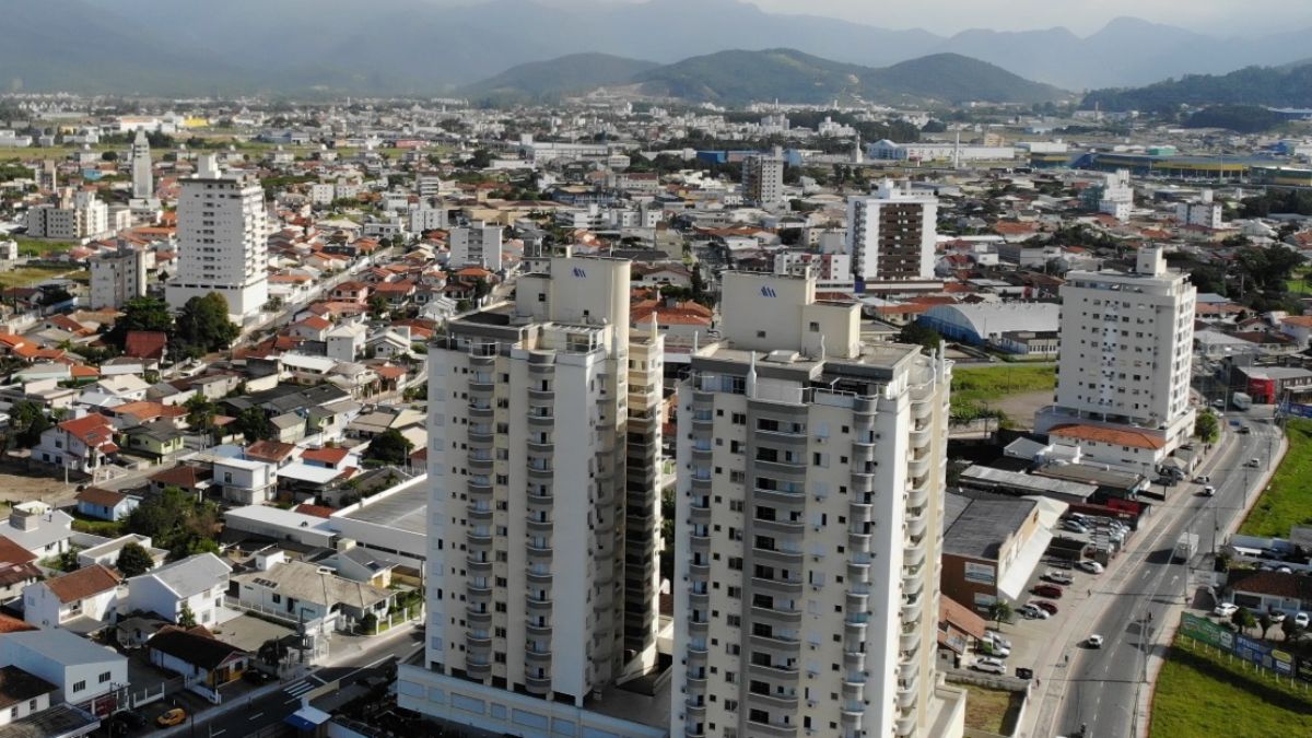 Palhoça emite alerta contra falsos agentes da saúde
