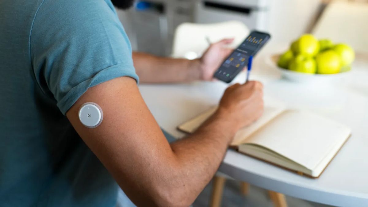 Projeto quer incluir sensor de glicose sem picada no SUS