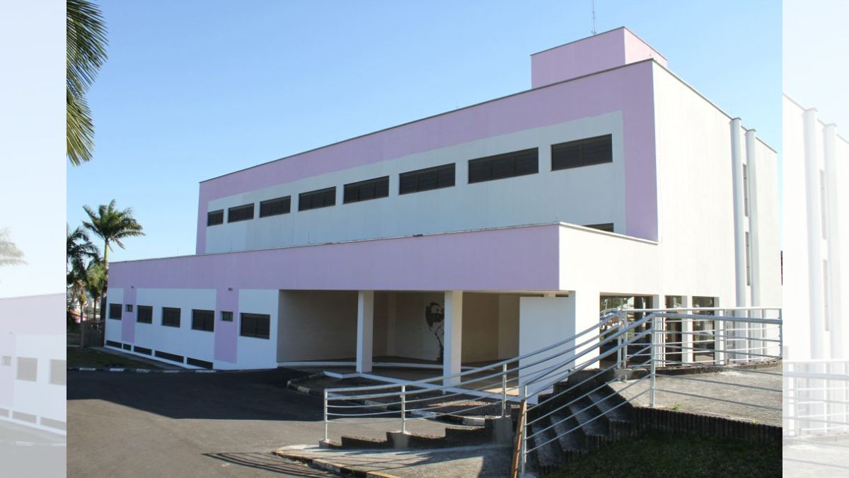 Trabalhadores de hospital de Criciúma encerram greve após conversas e voltam a trabalhar