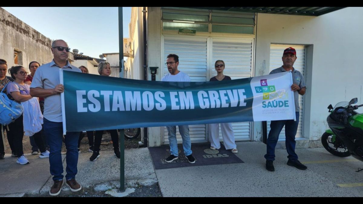 Trabalhadores de hospital de Criciúma iniciam greve após atrasos de pagamentos