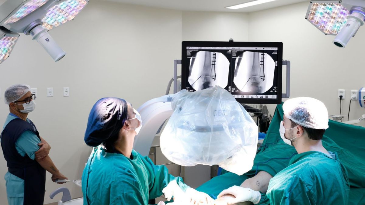 Hospital São José recebe novos equipamentos de alta precisão cirúrgica