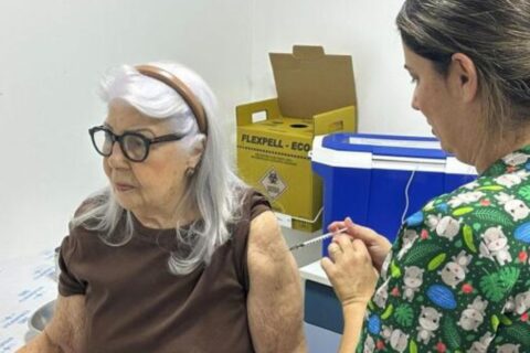 Baixa procura por vacina contra a gripe em SC preocupa autoridades da saúde