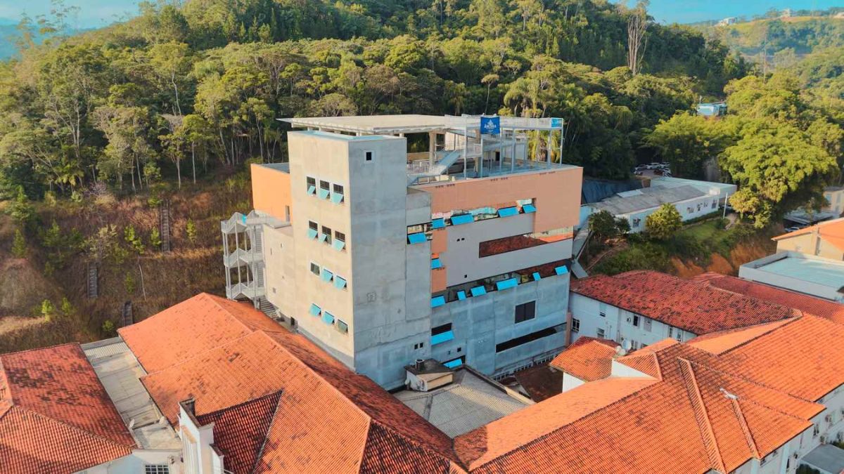 Hospital de Brusque avança na construção da nova torre