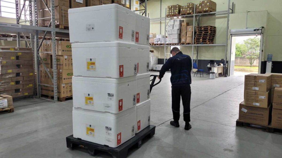 SC distribuirá mais de 300 mil doses de vacina contra a Influenza