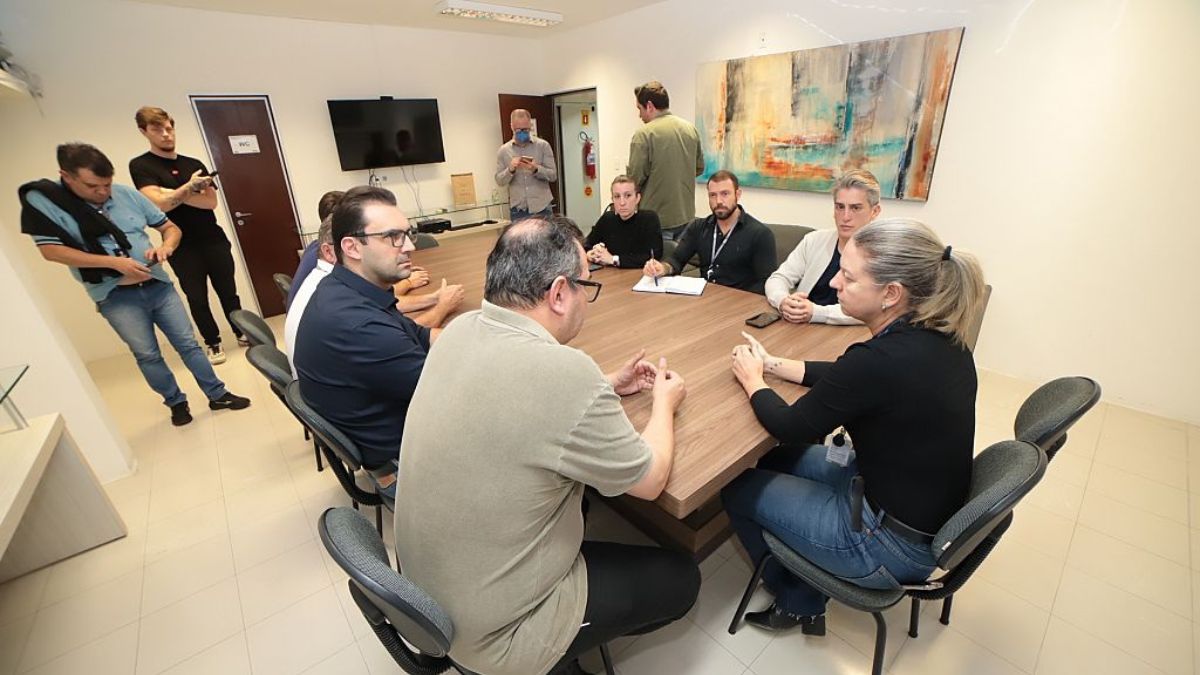 Hospital de Joinville sofre com falta de anestesistas e sobrecarga de pacientes vindos de 26 municípios